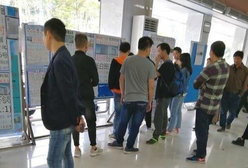 深圳劳务市场农民工资源过剩 剩下的人应该怎么办